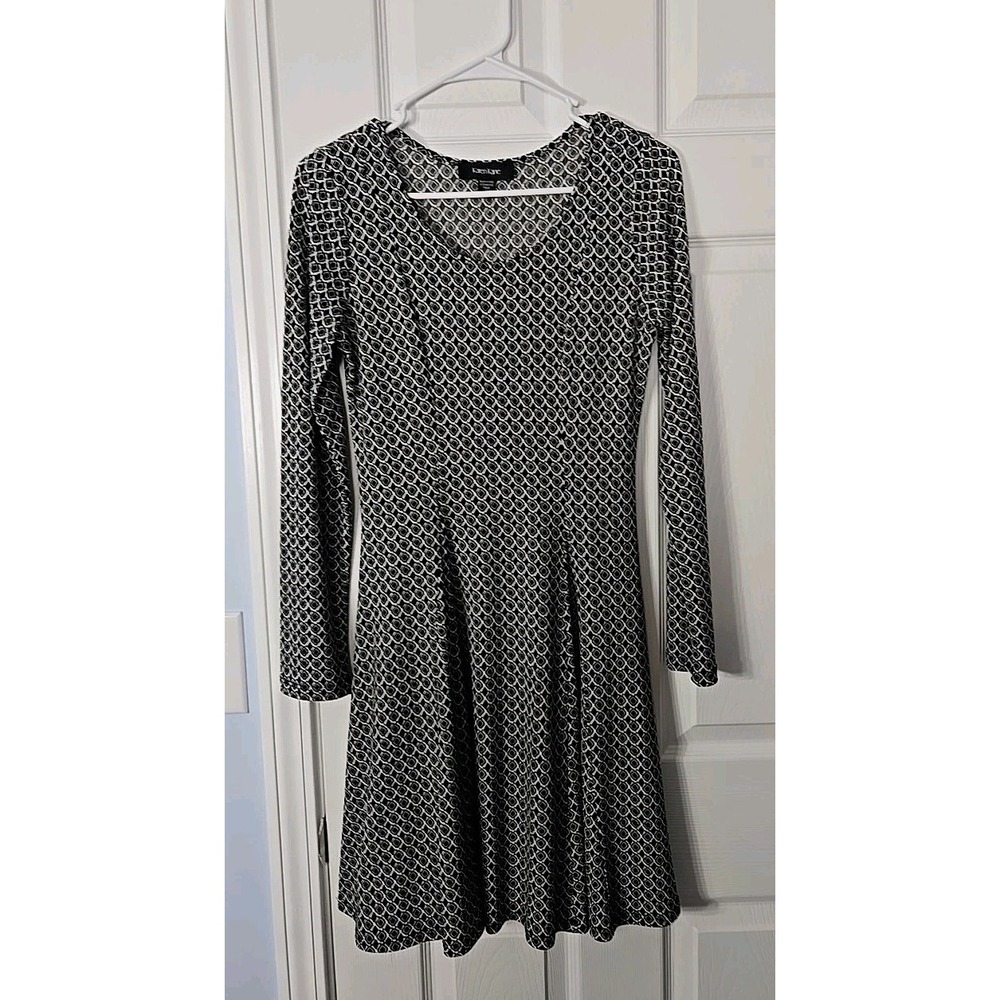 Karen Kane Size Small Long Sleeve Dress Black & White